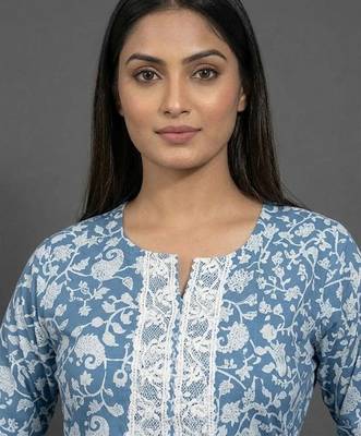 classic women floral printed regular kurta with trousers & with dupatta 2
