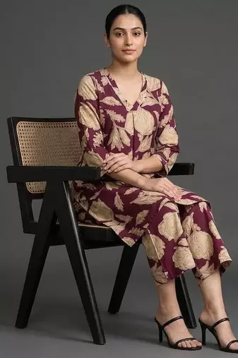 everyday women floral printed regular cotton kurta with trousers
