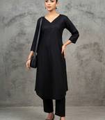 smart women regular kurta with trousers