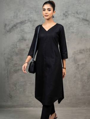 smart women regular kurta with trousers 2