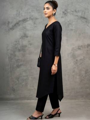 smart women regular kurta with trousers 4