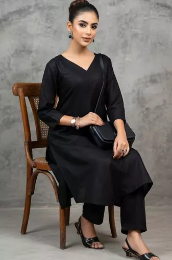 smart women regular kurta with trousers