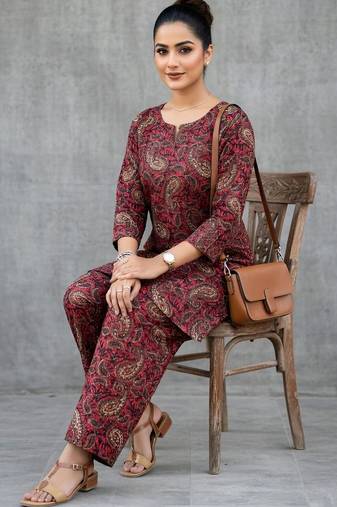 structured women paisley regular kurta with palazzos