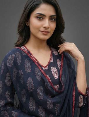 lightweight women printed regular cotton kurta with trousers & with dupatta 2