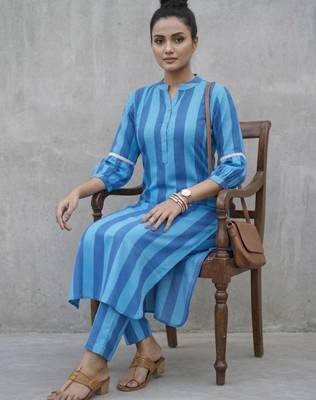 smart women regular kurta with palazzos 1