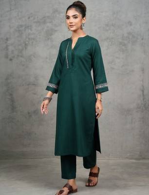classic women embroidered regular thread work kurta with trousers 6