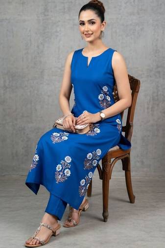 everyday women floral printed regular kurta with trousers
