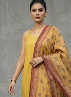 office women regular kurta with trousers & with dupatta 4