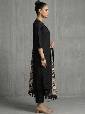 everyday women regular kurta with trousers & with dupatta 7