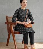 office women floral printed regular kurta with trousers