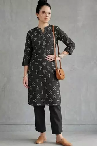 office women floral printed regular kurta with trousers