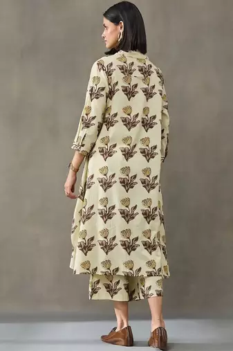 contemporary women floral printed regular cotton kurta with trousers