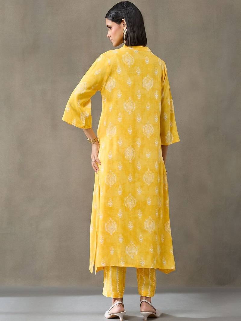 smart women floral printed regular kurta with salwar