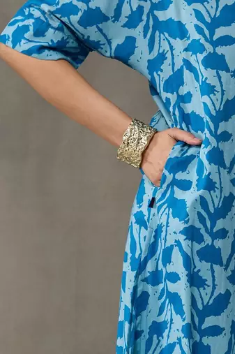 classic women floral printed regular cotton kurta with trousers