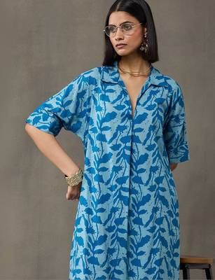 classic women floral printed regular cotton kurta with trousers 7