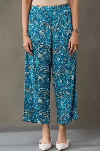 formal women floral printed regular kurta with trousers
