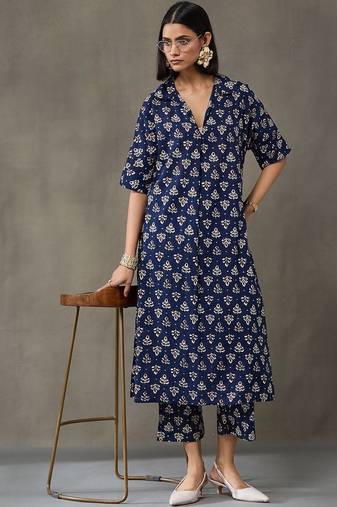 workwear women floral printed regular cotton kurta with trousers