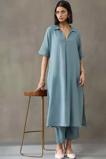 formal women embroidered regular thread work kurta with trousers