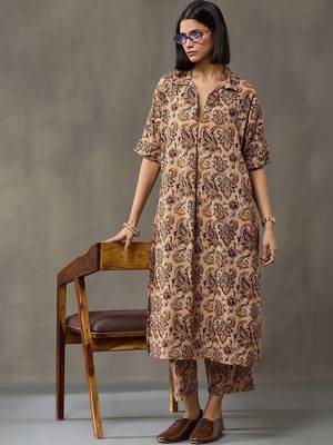 lightweight women floral printed regular cotton kurta with trousers 1