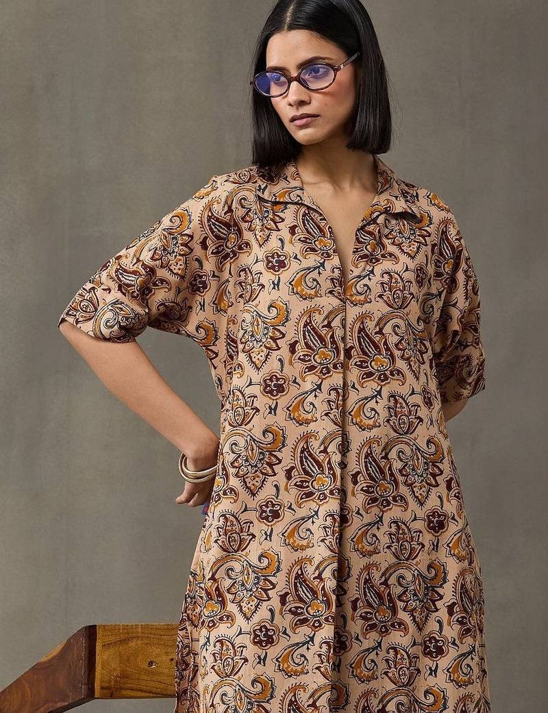 lightweight women floral printed regular cotton kurta with trousers