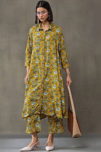 workwear women floral printed regular kurta with trousers