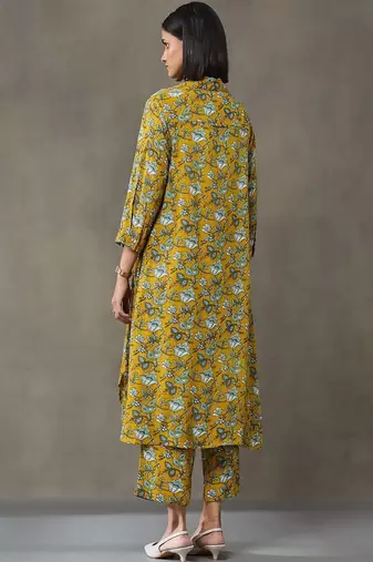 workwear women floral printed regular kurta with trousers