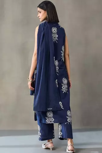 workwear women floral printed regular thread work cotton kurta with palazzos & with dupatta