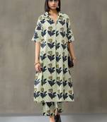 lightweight women floral printed regular cotton kurta with trousers