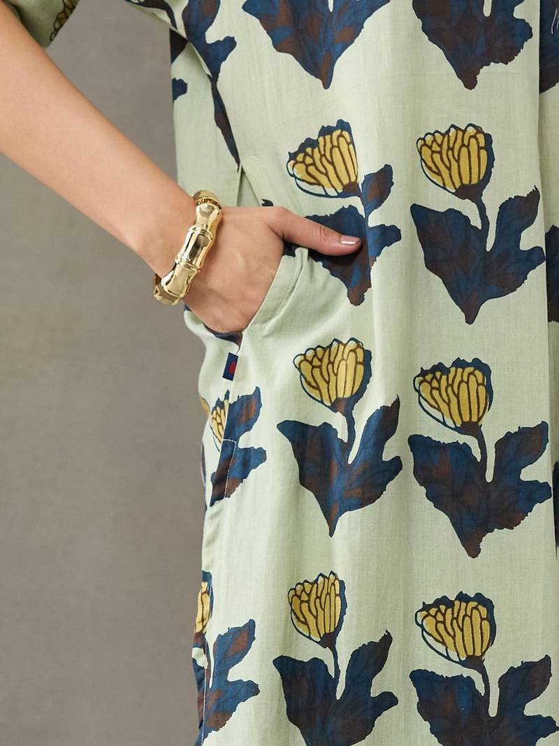 lightweight women floral printed regular cotton kurta with trousers