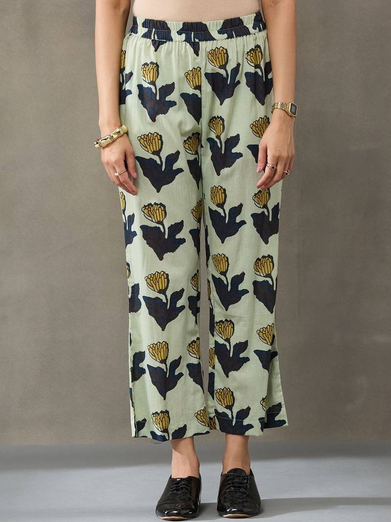 lightweight women floral printed regular cotton kurta with trousers