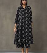 classic women floral printed regular cotton kurta with trousers