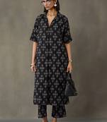 women floral printed regular kurta with trousers
