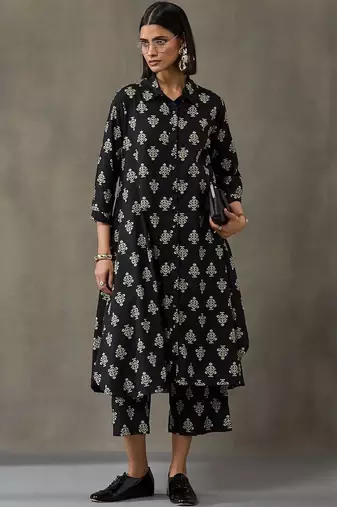 everyday workwear women floral printed regular cotton kurta with trousers