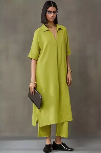 classic women embroidered regular thread work kurta with trousers