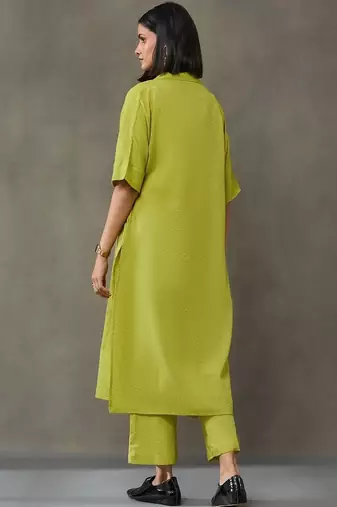 classic women embroidered regular thread work kurta with trousers