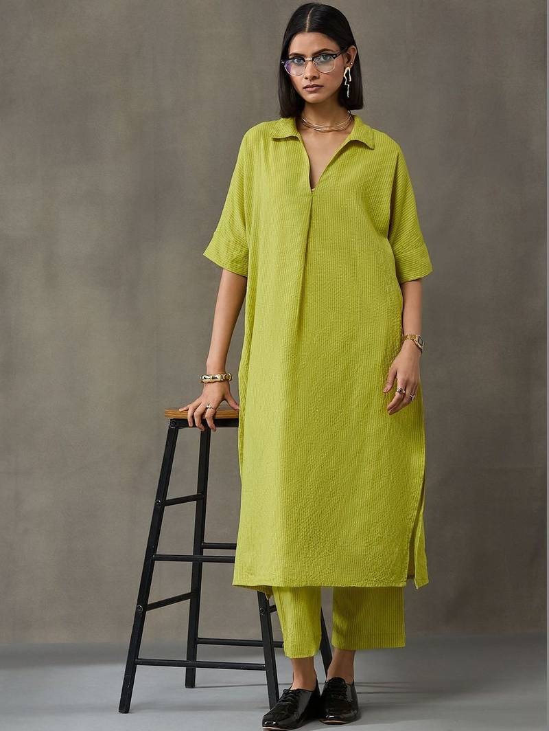classic women embroidered regular thread work kurta with trousers
