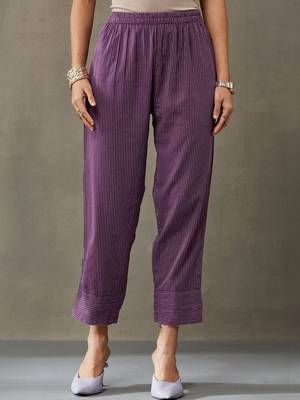 workwear women thread work cotton kurta with trousers 4