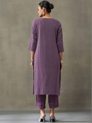 workwear women thread work cotton kurta with trousers 5