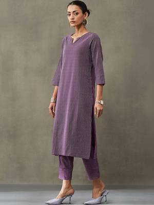 workwear women thread work cotton kurta with trousers 7