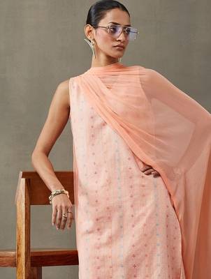 everyday classic women ethnic motifs printed regular cotton kurta with palazzos & with dupatta 3