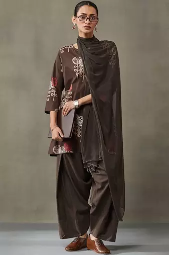 formal women floral printed regular cotton kurta with palazzos