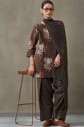formal women floral printed regular cotton kurta with palazzos