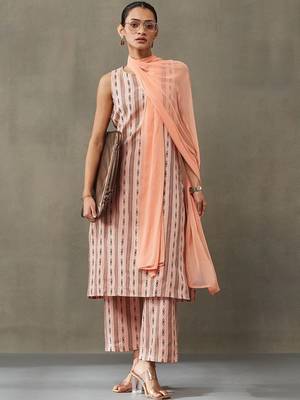 office women floral printed regular cotton kurta with trousers & with dupatta 1