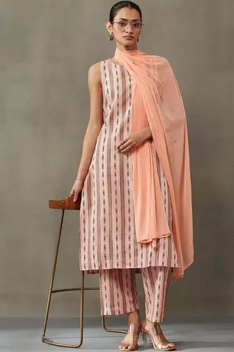 office women floral printed regular cotton kurta with trousers & with dupatta