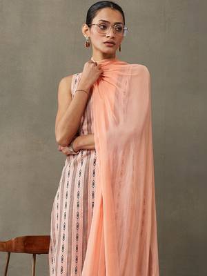 office women floral printed regular cotton kurta with trousers & with dupatta 3