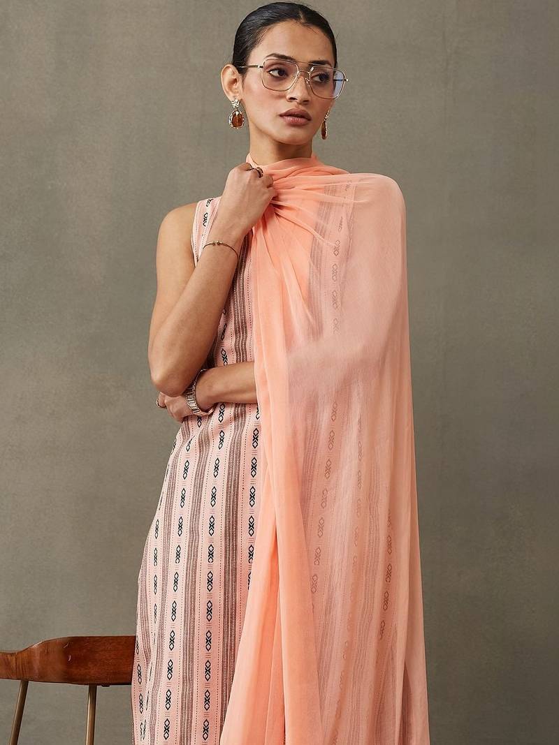 office women floral printed regular cotton kurta with trousers & with dupatta
