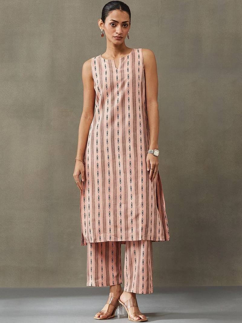 office women floral printed regular cotton kurta with trousers & with dupatta