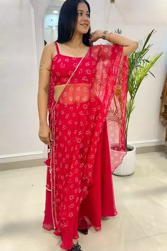 Lal bandhej half kaftan