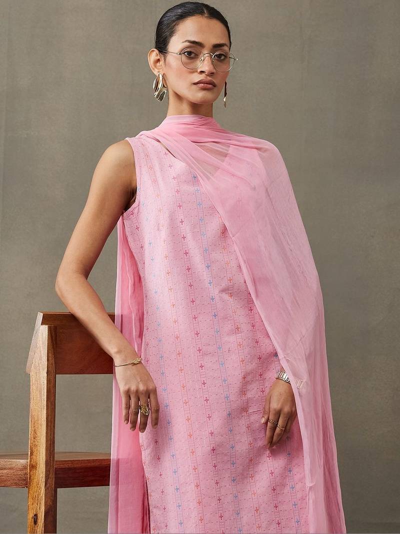 classic women ethnic motifs printed regular cotton kurta with palazzos & with dupatta