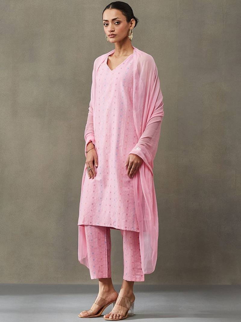 classic women ethnic motifs printed regular cotton kurta with palazzos & with dupatta